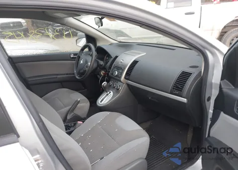 2011 Nissan Sentra 2.0Sr z USA, uszkodzony, nr VIN 3N1AB6AP2BL618071